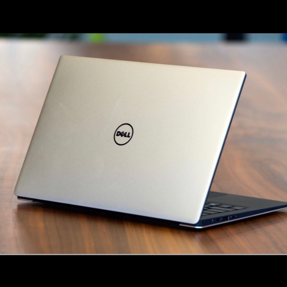 New dell XP 13inch 6th gen  touchscreen laptop